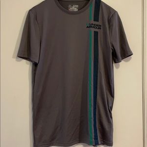 Under Armour Shirt
Size Youth XL